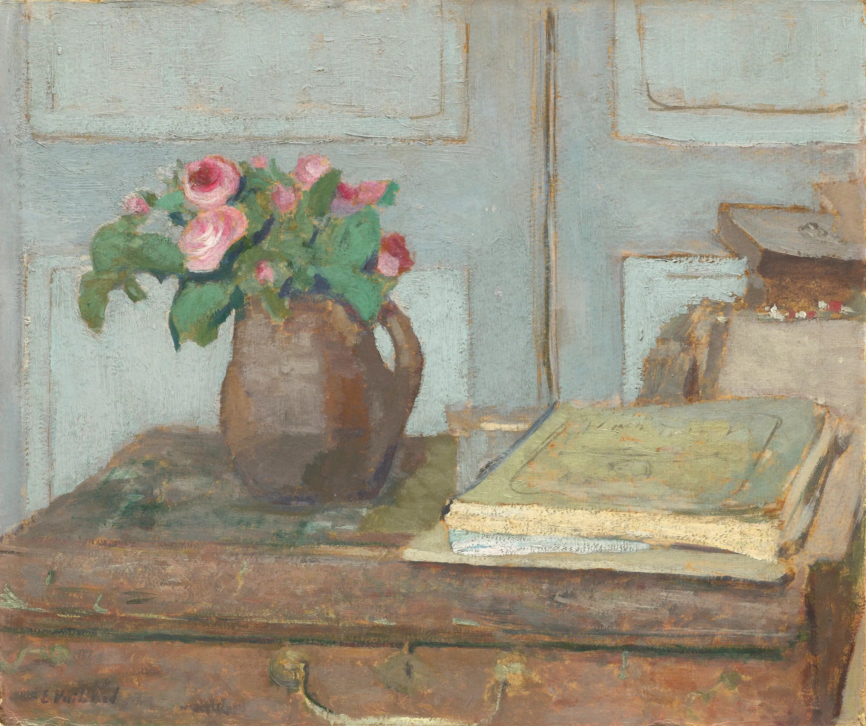 The artist's paint box and the foam roses