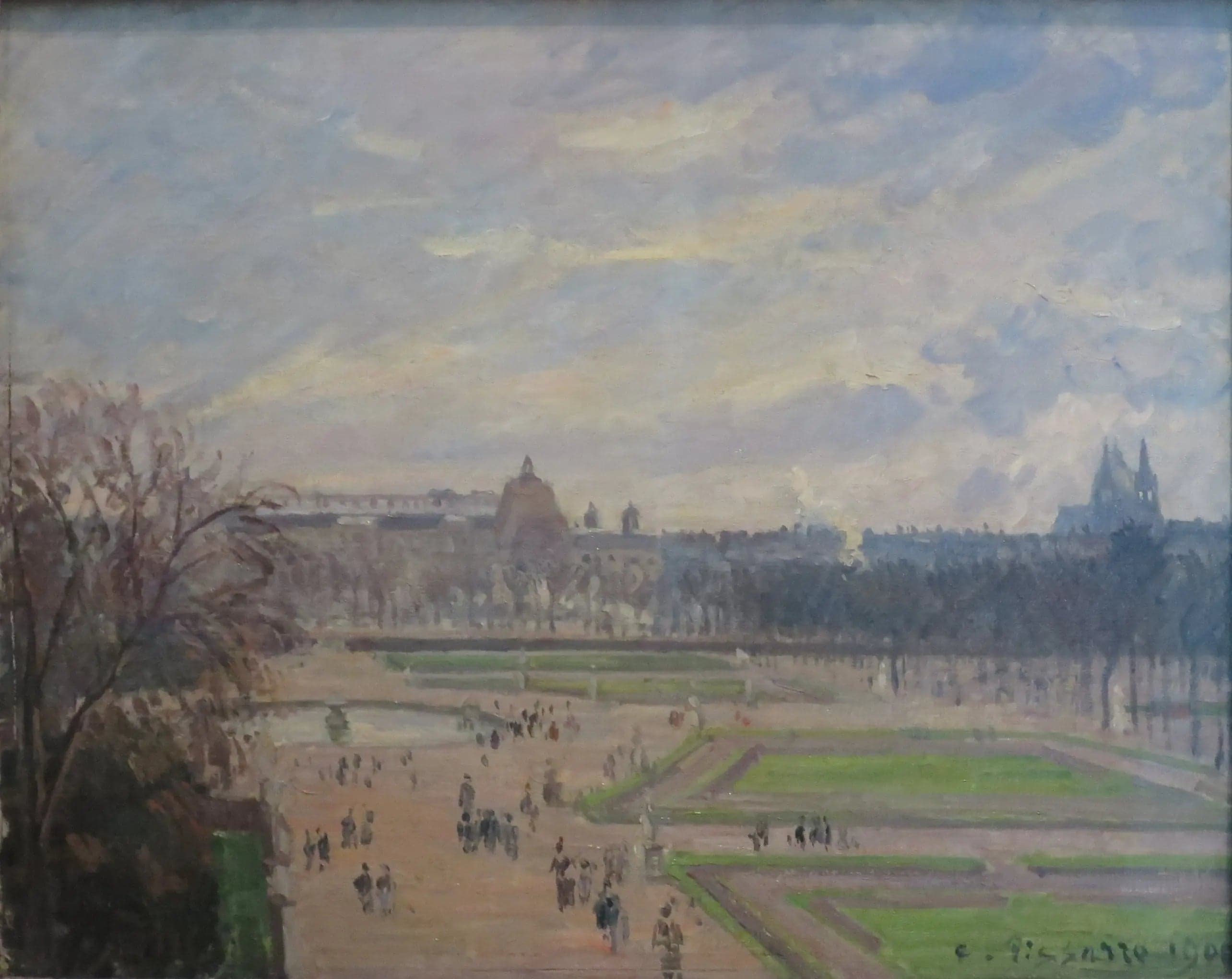 Tuileries Garden, Cloudy and Bright Weather