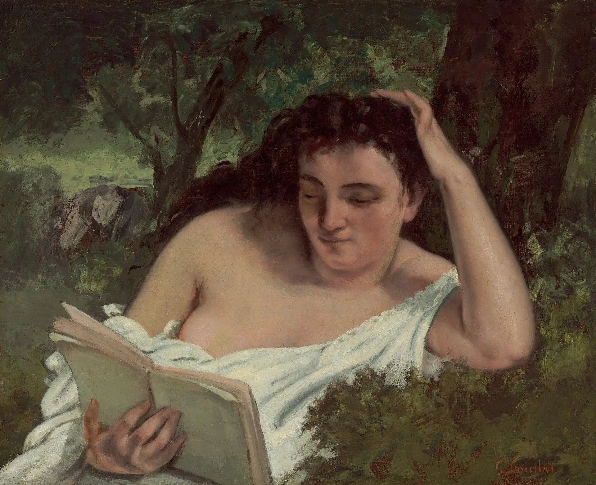 Young woman reading